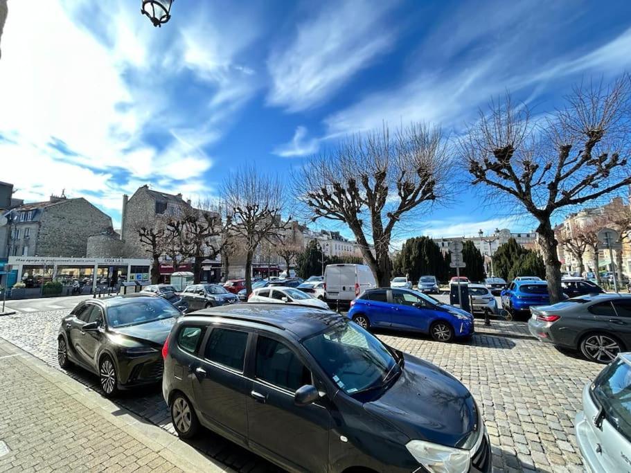 Forum Flower Spacieux T2 Au Coeur De La Ville Reims Bagian luar foto